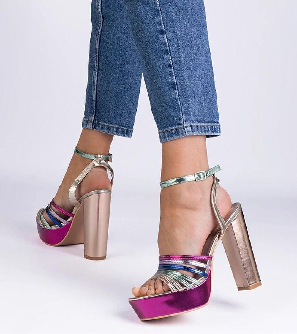 Torvella Sculpted Platform Sandals