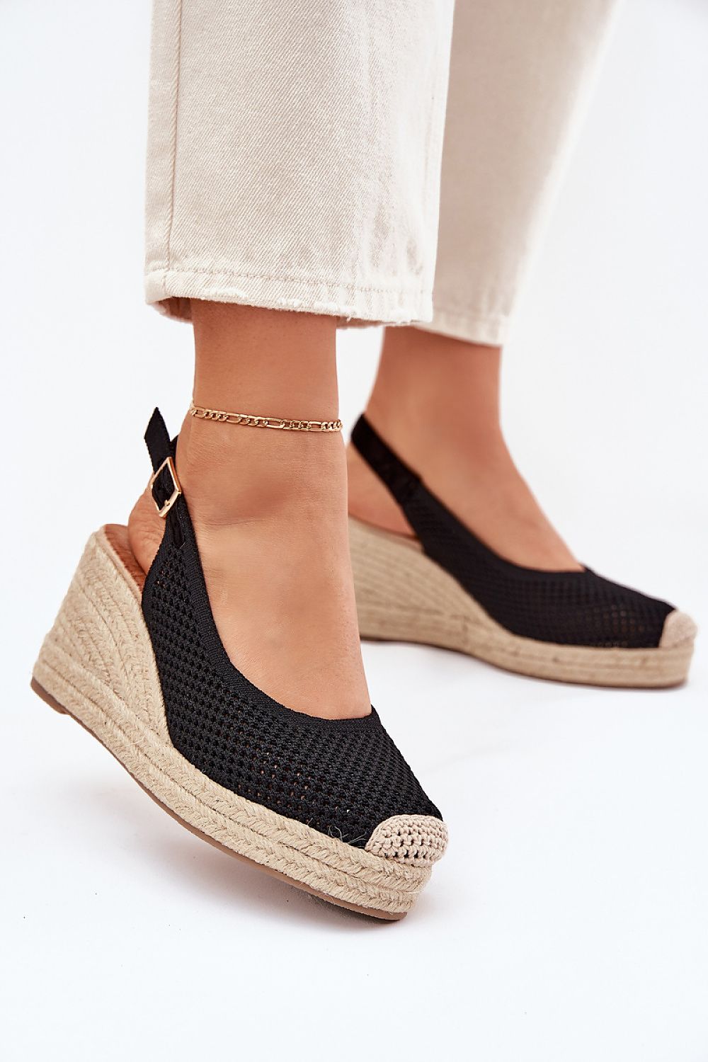 Liravine Braided Wedge-Toe Sandals