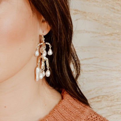 Delia Pearl Earrings Medium Earrings by Rahya Jewelry Design – Don't Panic Shoes