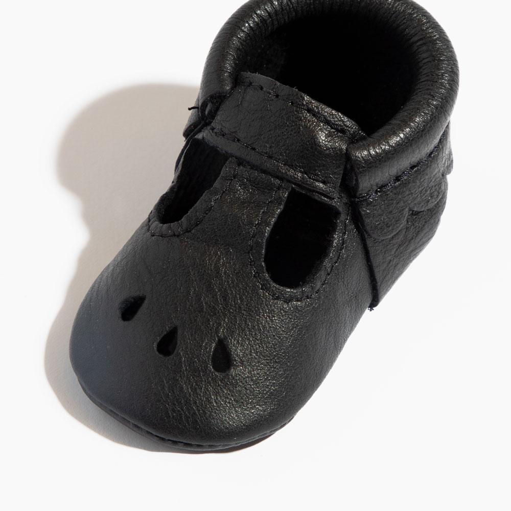 Ebony Mary Jane Baby Shoe Mary Jane by Freshly Picked – Don't Panic Shoes