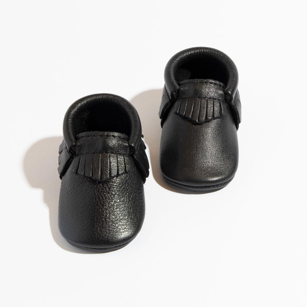 Ebony Moccasin Baby Shoe Moccasin by Freshly Picked – Don't Panic Shoes