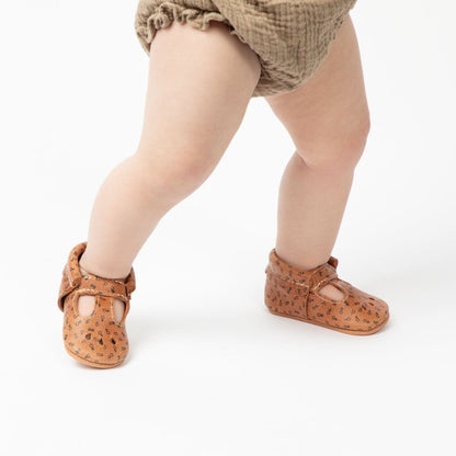 Female Symbol Mary Jane Baby Shoe Mary Jane by Freshly Picked – Don't Panic Shoes