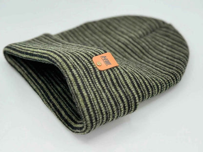 Haakwear Traditional Contrast Cuffed Beanie Two Tone Beanie by Haakwear Usa – Don't Panic Shoes