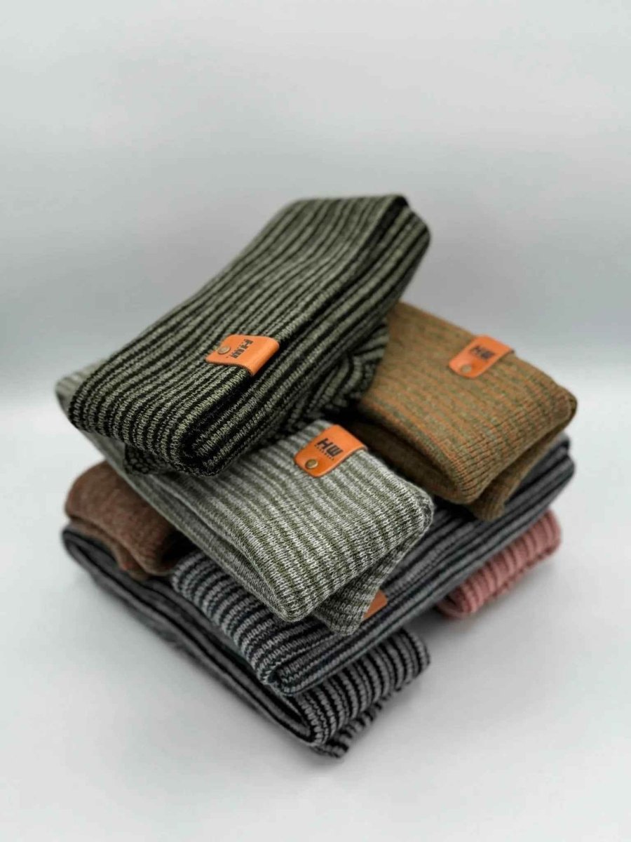 Haakwear Traditional Contrast Cuffed Beanie Two Tone Beanie by Haakwear Usa – Don't Panic Shoes