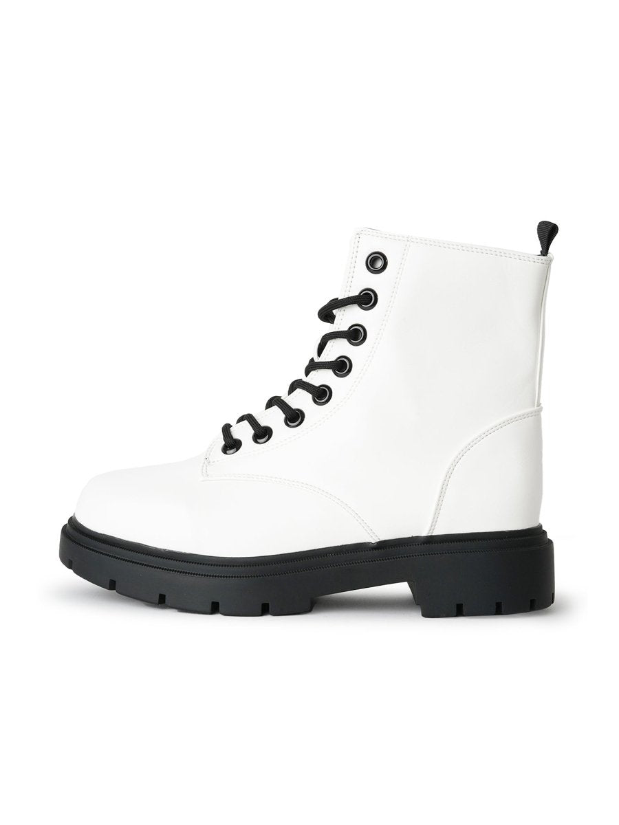 Harley | White Boots by J.Adams – Don't Panic Shoes