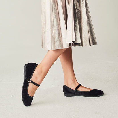 Holly Black Adjustable Velcro Non Slip Shoes Made In Spain core by Childrenchic – Don't Panic Shoes