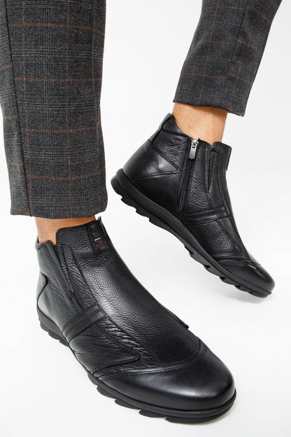 The Montreal Black Leather Casual Zip-Up Ankle Men Boot