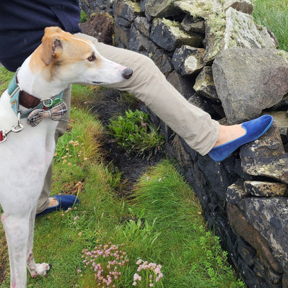 Mar Soreli Friulana Flat Wide Men’S Velvet Avio Scuro Slip On by Mar Soreli – Don't Panic Shoes