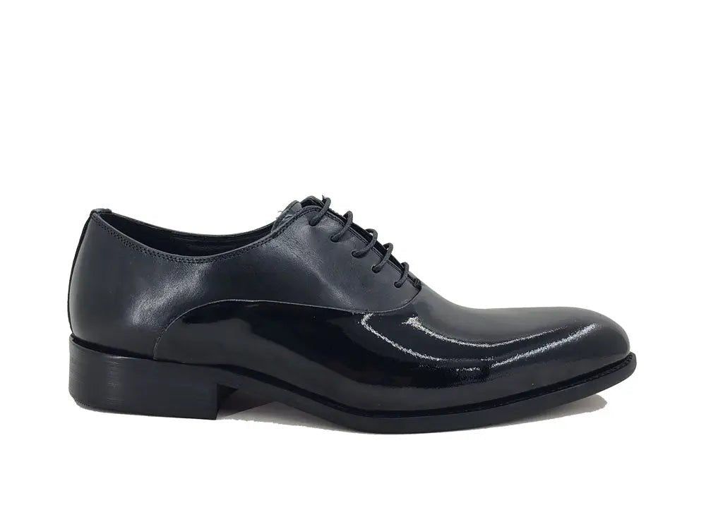 Mix Media Patent Leather Oxford Patent Leather Ks479 - 611p Shoes by Carrucci Shoes – Don't Panic Shoes
