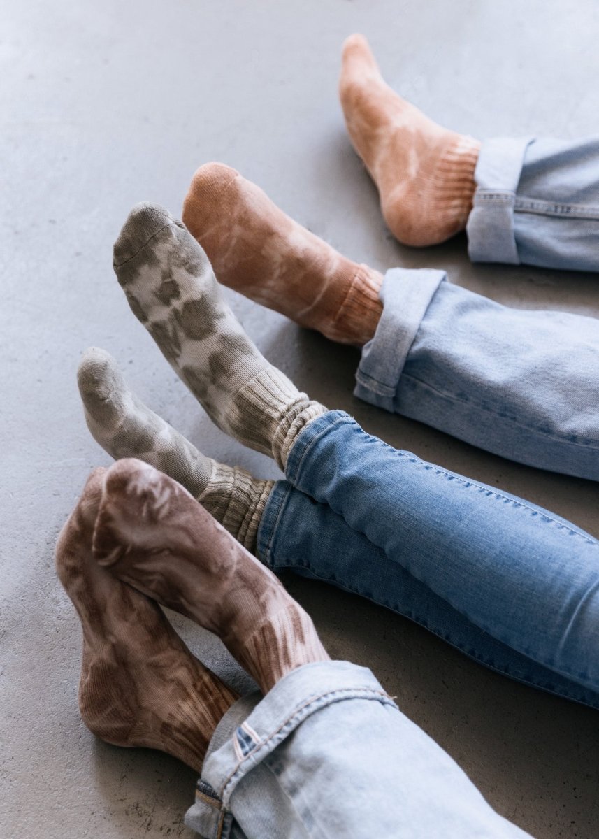 Natural - Dyed Retro Crew Socks by American Trench – Don't Panic Shoes
