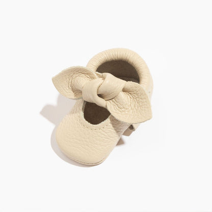 Newborn Birch Knotted Bow Baby Shoe Knotted Bow Mocc by Freshly Picked – Don't Panic Shoes
