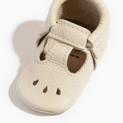 Newborn Birch Mary Jane Baby Shoe Mary Jane by Freshly Picked – Don't Panic Shoes