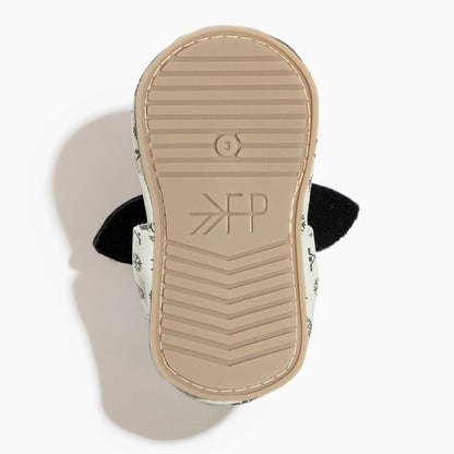 Power Play Knotted Bow Baby Shoe Knotted Bow Mocc by Freshly Picked – Don't Panic Shoes