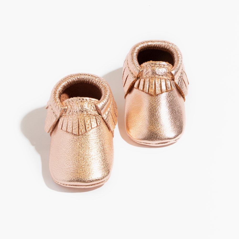 Rose Gold Moccasin Baby Shoe Moccasin by Freshly Picked – Don't Panic Shoes