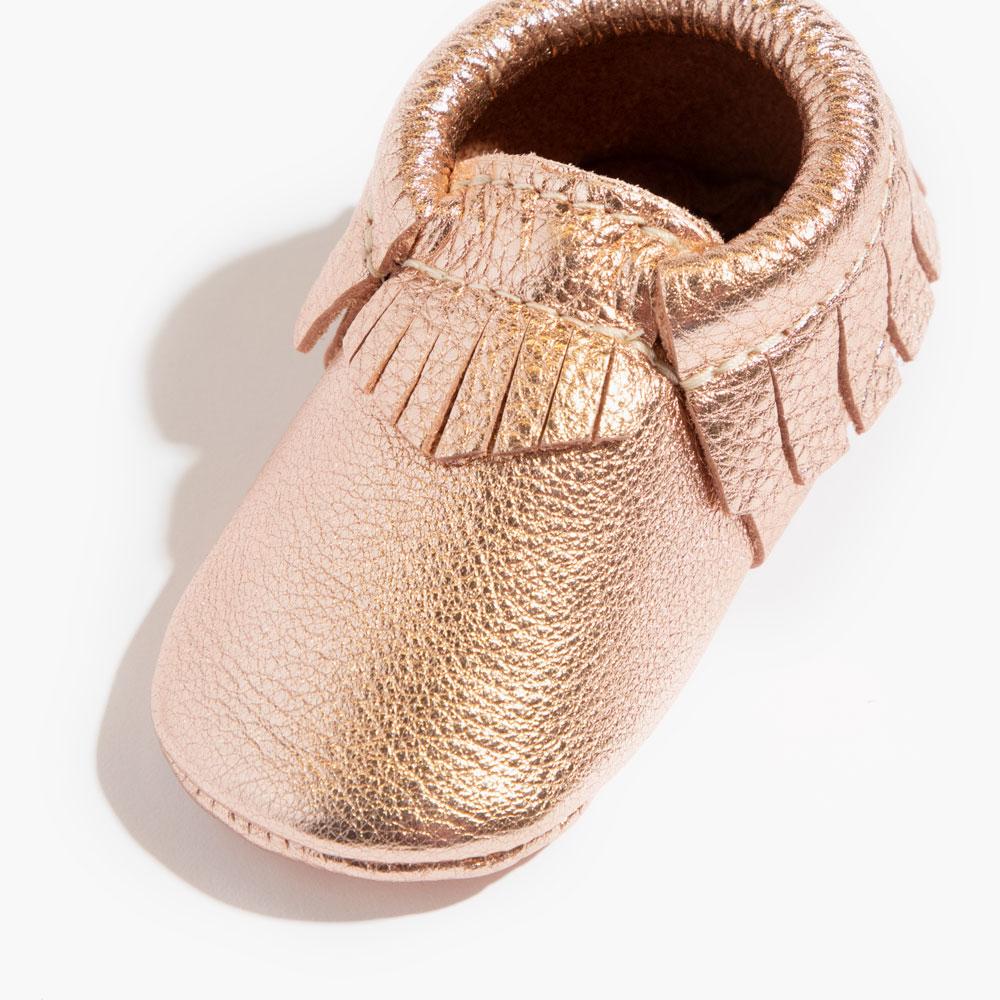Rose Gold Moccasin Baby Shoe Moccasin by Freshly Picked – Don't Panic Shoes