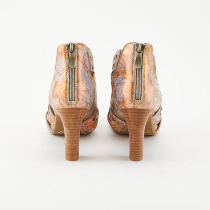 Spring Step ShoeS L'artiste Amora Sandal Women’s Hand Painted Leather Sandals by Spring Step Shoes – Don't Panic Shoes