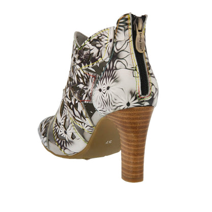 Spring Step ShoeS L'artiste Amora Sandal Women’s Hand Painted Leather Sandals by Spring Step Shoes – Don't Panic Shoes