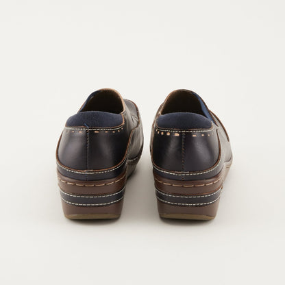 Spring Step Shoes L'artiste Burbank Women's Hand Painted Leather Clogs Slip - On Shoe by Spring Step Shoes – Don't Panic Shoes