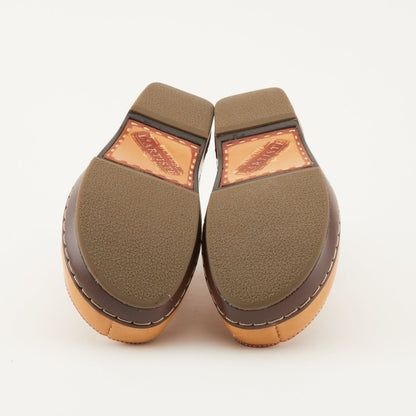 Spring Step Shoes L'artiste Burbank Women's Hand Painted Leather Clogs Slip - On Shoe by Spring Step Shoes – Don't Panic Shoes