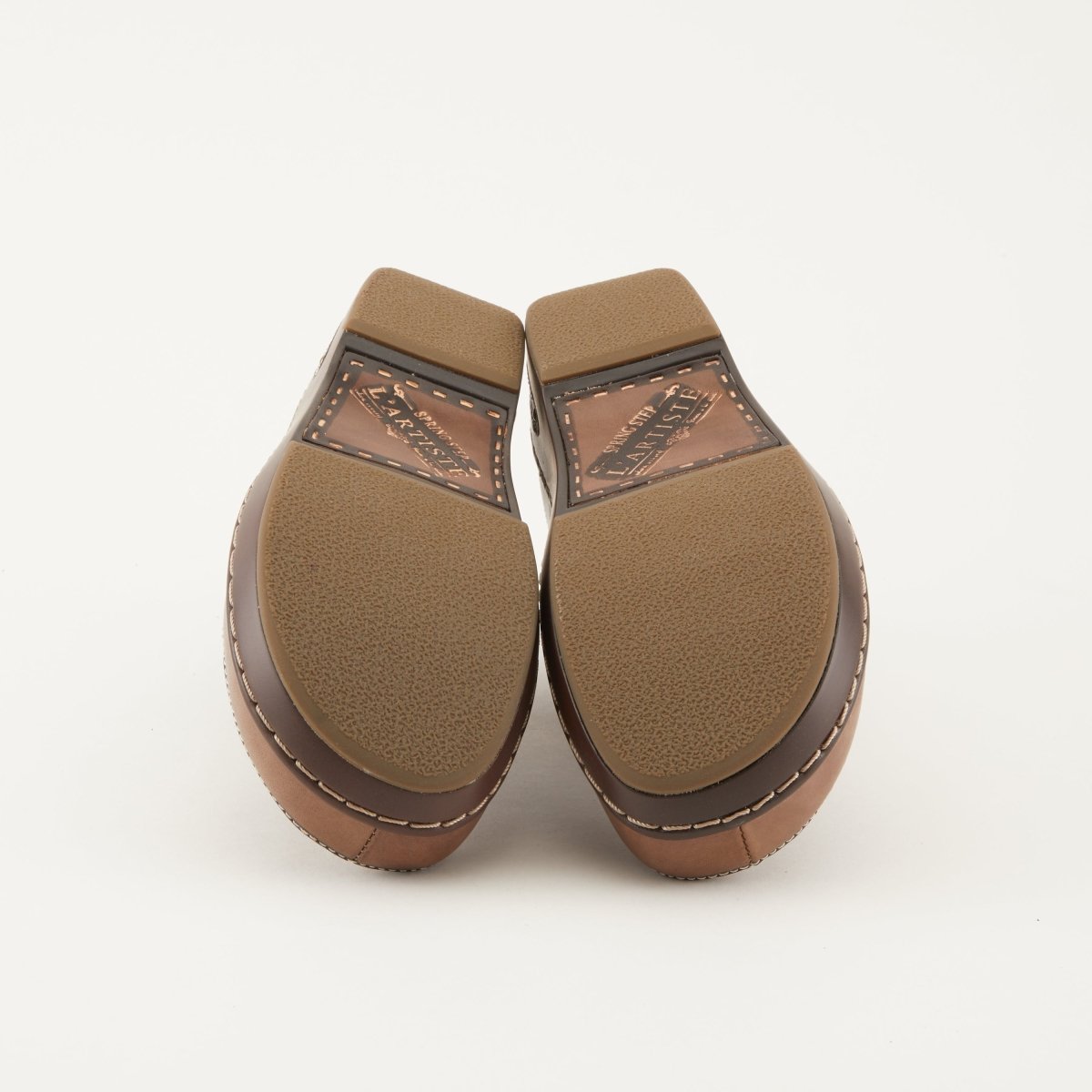 Spring Step Shoes L'artiste Burbank Women's Hand Painted Leather Clogs Slip - On Shoe by Spring Step Shoes – Don't Panic Shoes