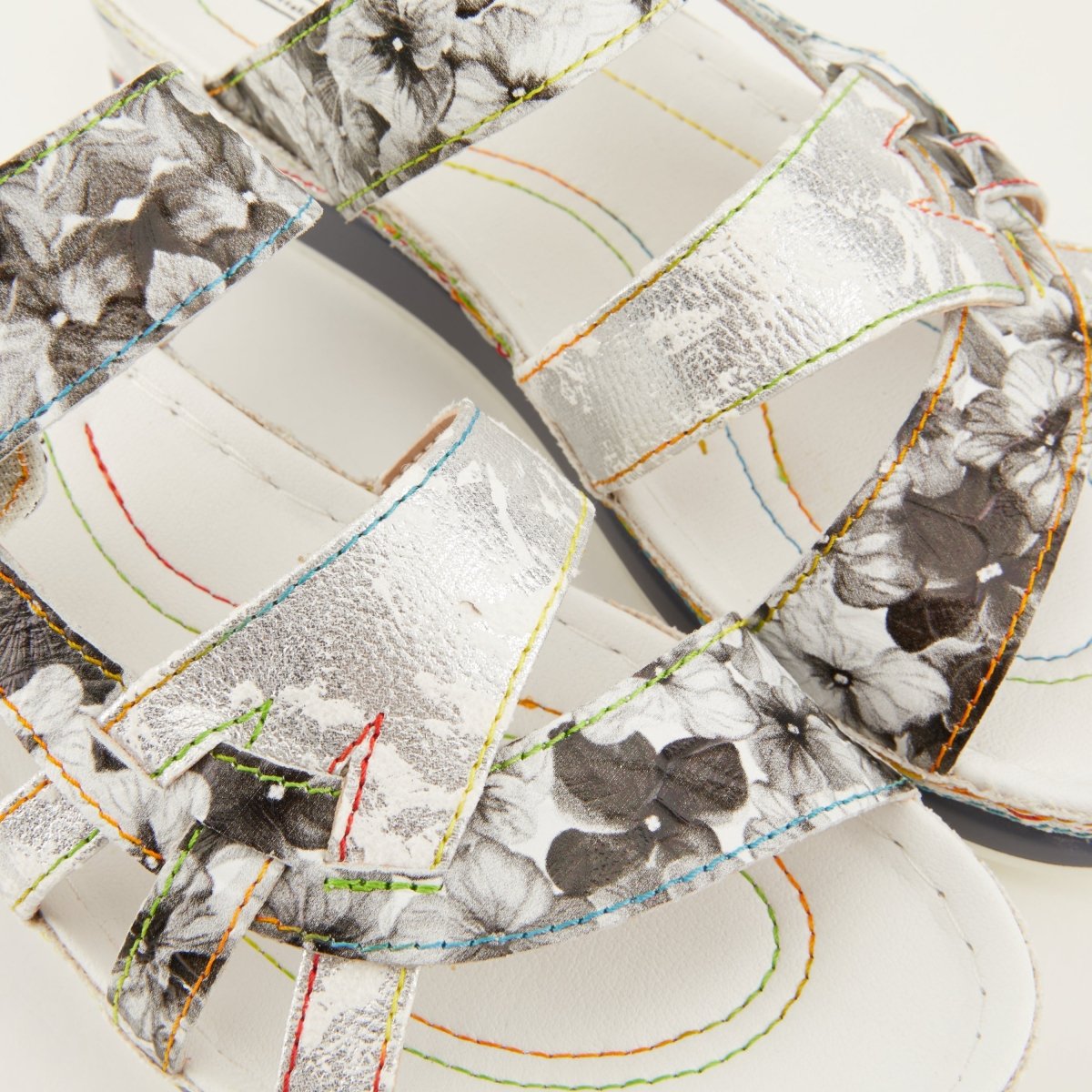 Spring Step ShoeS L'artiste Caiman Slide Sandal Women’s Hand Painted Leather Slide Sandals by Spring Step Shoes – Don't Panic Shoes