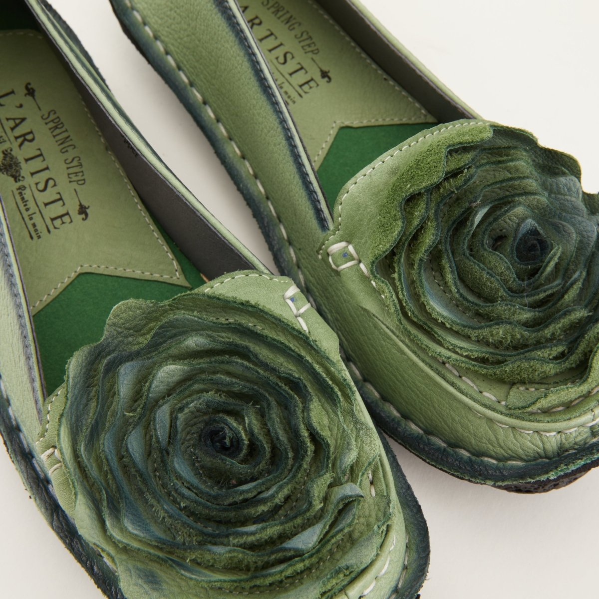 Spring Step Shoes L'artiste Dezi Women's Handpainted Leather Shoes Slip - On Shoe by Spring Step Shoes – Don't Panic Shoes