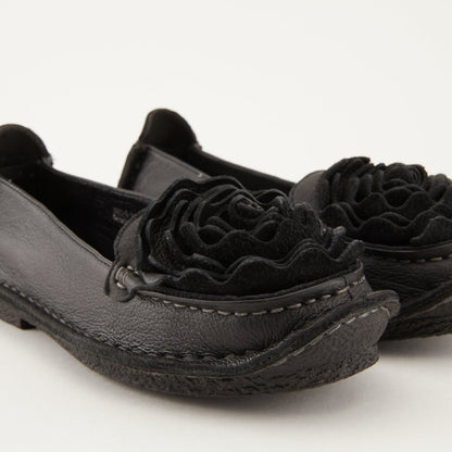 Spring Step Shoes L'artiste Dezi Women's Handpainted Leather Shoes Slip - On Shoe by Spring Step Shoes – Don't Panic Shoes