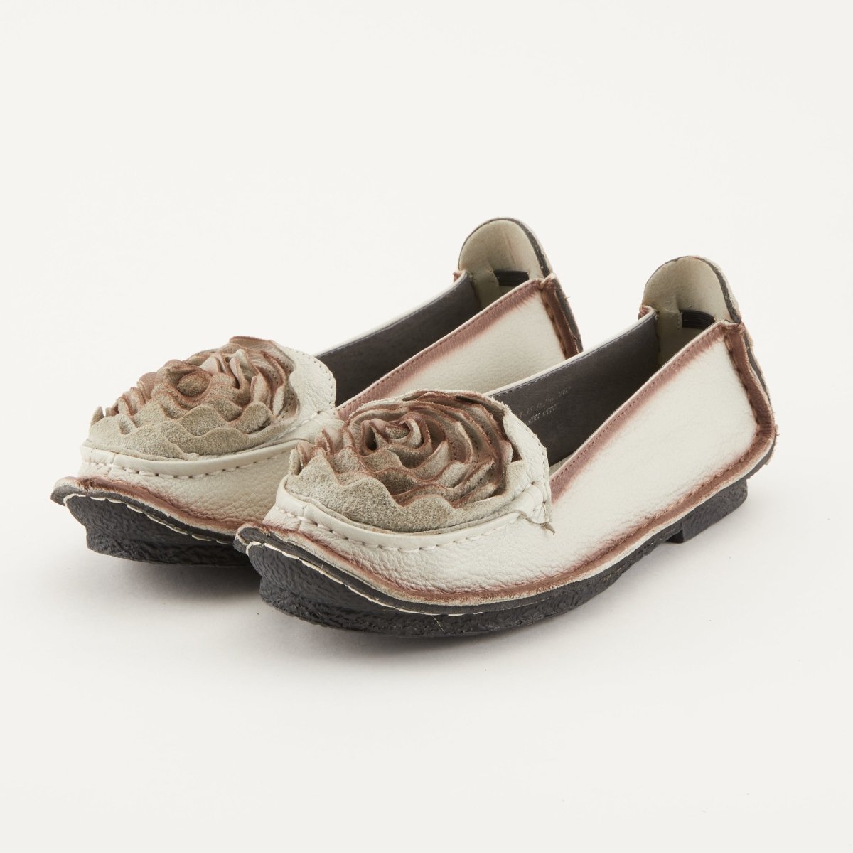 Spring Step Shoes L'artiste Dezi Women's Handpainted Leather Shoes Slip - On Shoe by Spring Step Shoes – Don't Panic Shoes