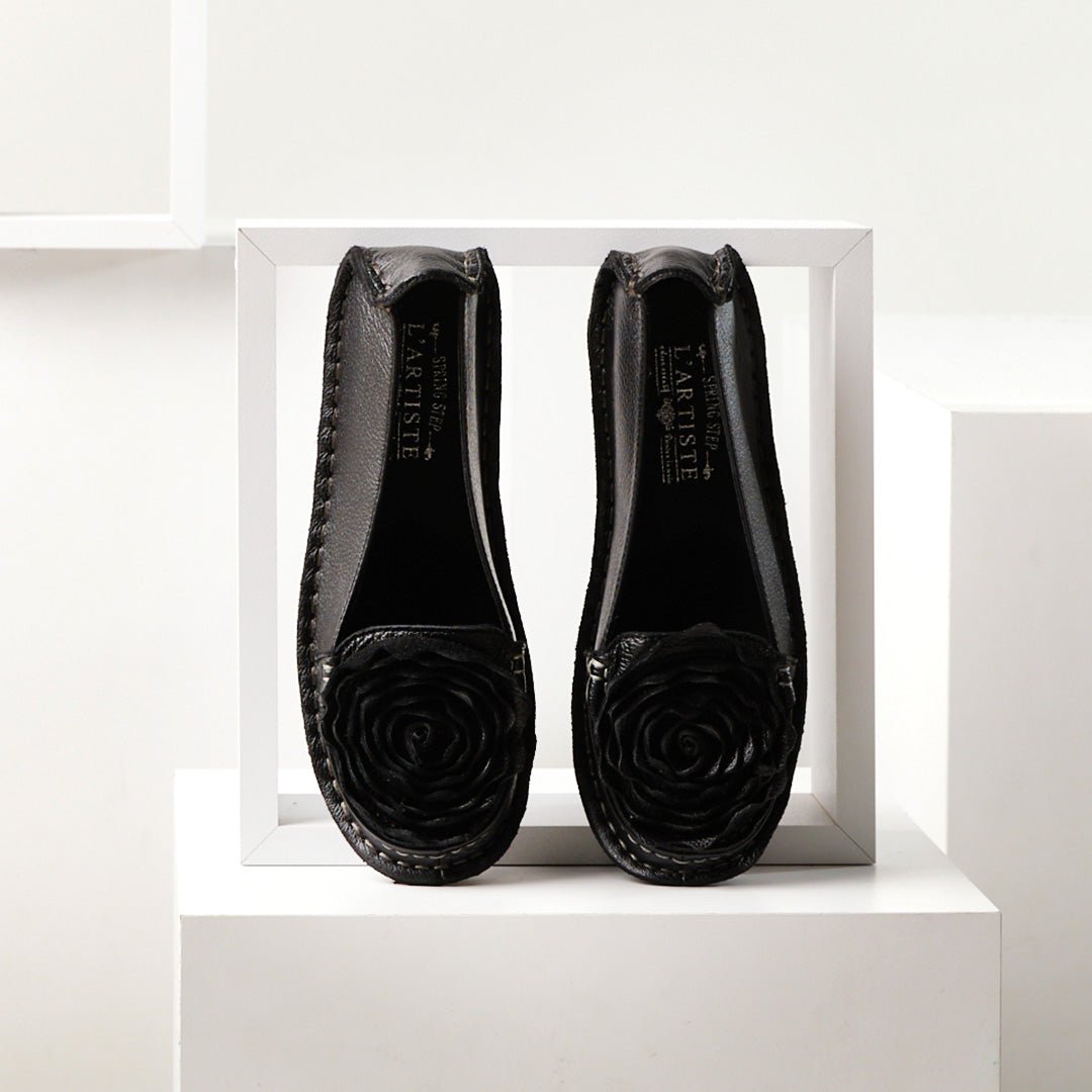 Spring Step Shoes L'artiste Dezi Women's Handpainted Leather Shoes Slip - On Shoe by Spring Step Shoes – Don't Panic Shoes