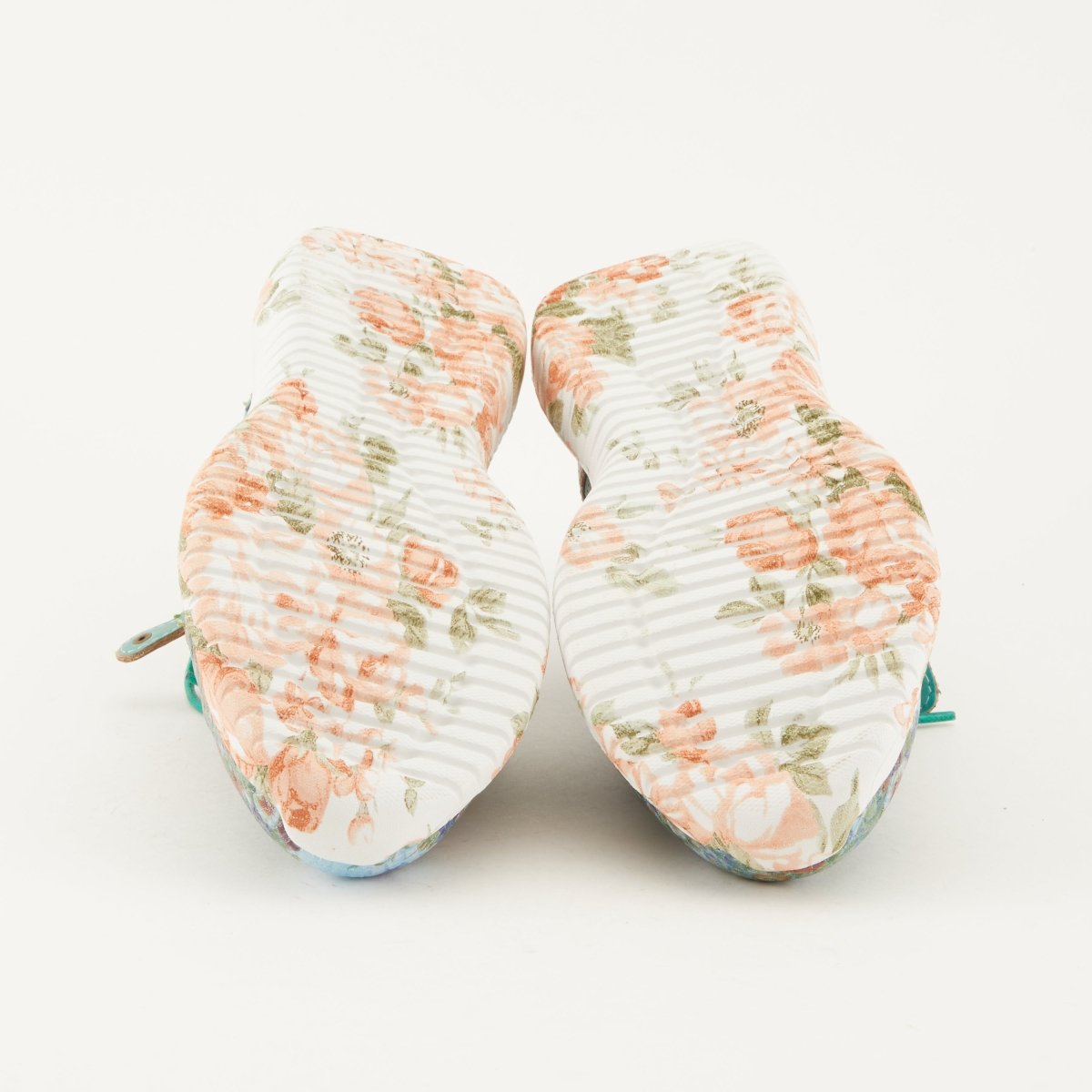 Spring Step Shoes L'artiste Jazzies Women's Leather Sneaker With Cutouts Sneakers by Spring Step Shoes – Don't Panic Shoes