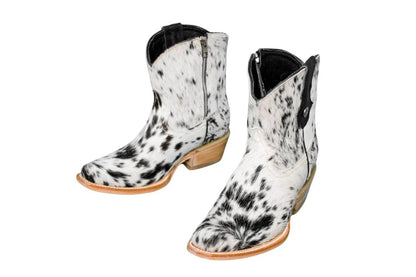 The Loretta Cowhide Boots - Size 6 Us by Stiefeld Boots – Don't Panic Shoes