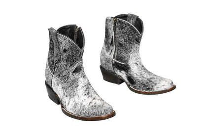 The Loretta Cowhide Boots - Size 6 Us by Stiefeld Boots – Don't Panic Shoes