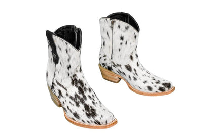 The Loretta Cowhide Boots - Size 7 Us by Stiefeld Boots – Don't Panic Shoes
