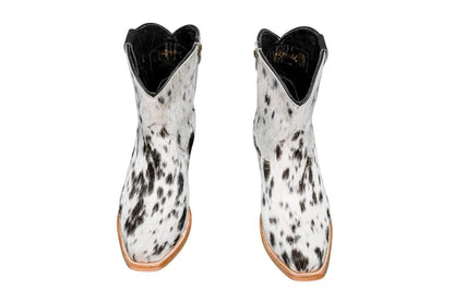 The Loretta Cowhide Boots - Size 7 Us by Stiefeld Boots – Don't Panic Shoes