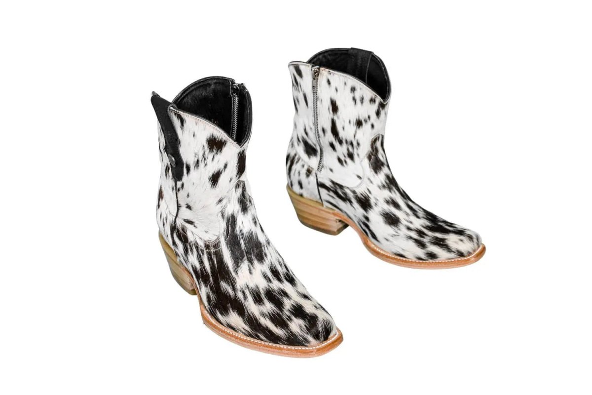 The Loretta Cowhide Boots - Size 8 Us by Stiefeld Boots – Don't Panic Shoes