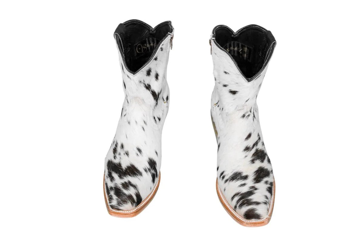 The Loretta Cowhide Boots - Size 8.5 Us by Stiefeld Boots – Don't Panic Shoes