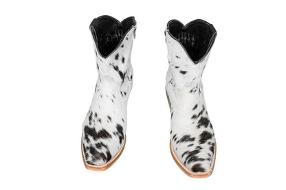 The Loretta Cowhide Boots - Size 8.5 Us by Stiefeld Boots – Don't Panic Shoes