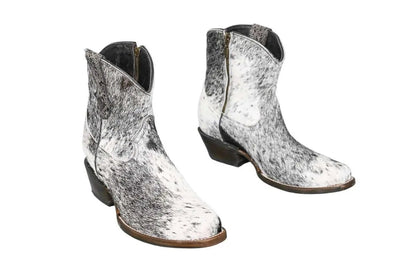 The Loretta Cowhide Boots - Size 8.5 Us by Stiefeld Boots – Don't Panic Shoes