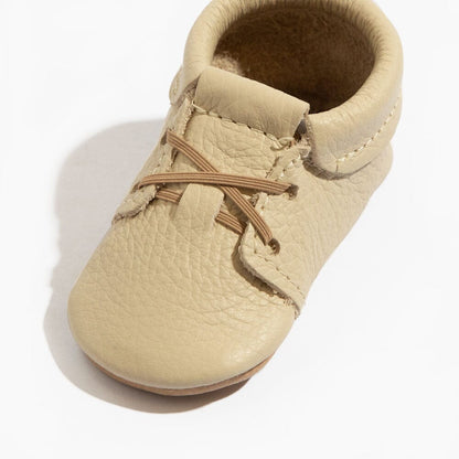 Toasted Birch Oxford Baby Shoe Oxford by Freshly Picked – Don't Panic Shoes