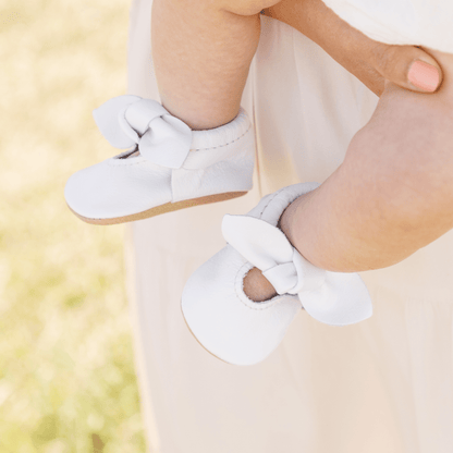 Toasted Bright White Knotted Bow Baby Shoe Knotted Bow Mocc by Freshly Picked – Don't Panic Shoes