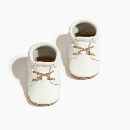 Toasted Bright White Oxford Baby Shoe Oxford by Freshly Picked – Don't Panic Shoes
