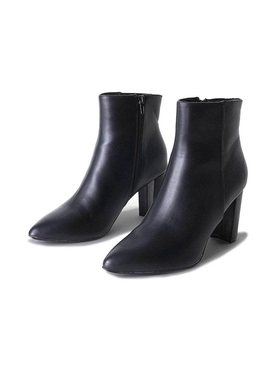 Wallice | Black Boots by J.Adams – Don't Panic Shoes