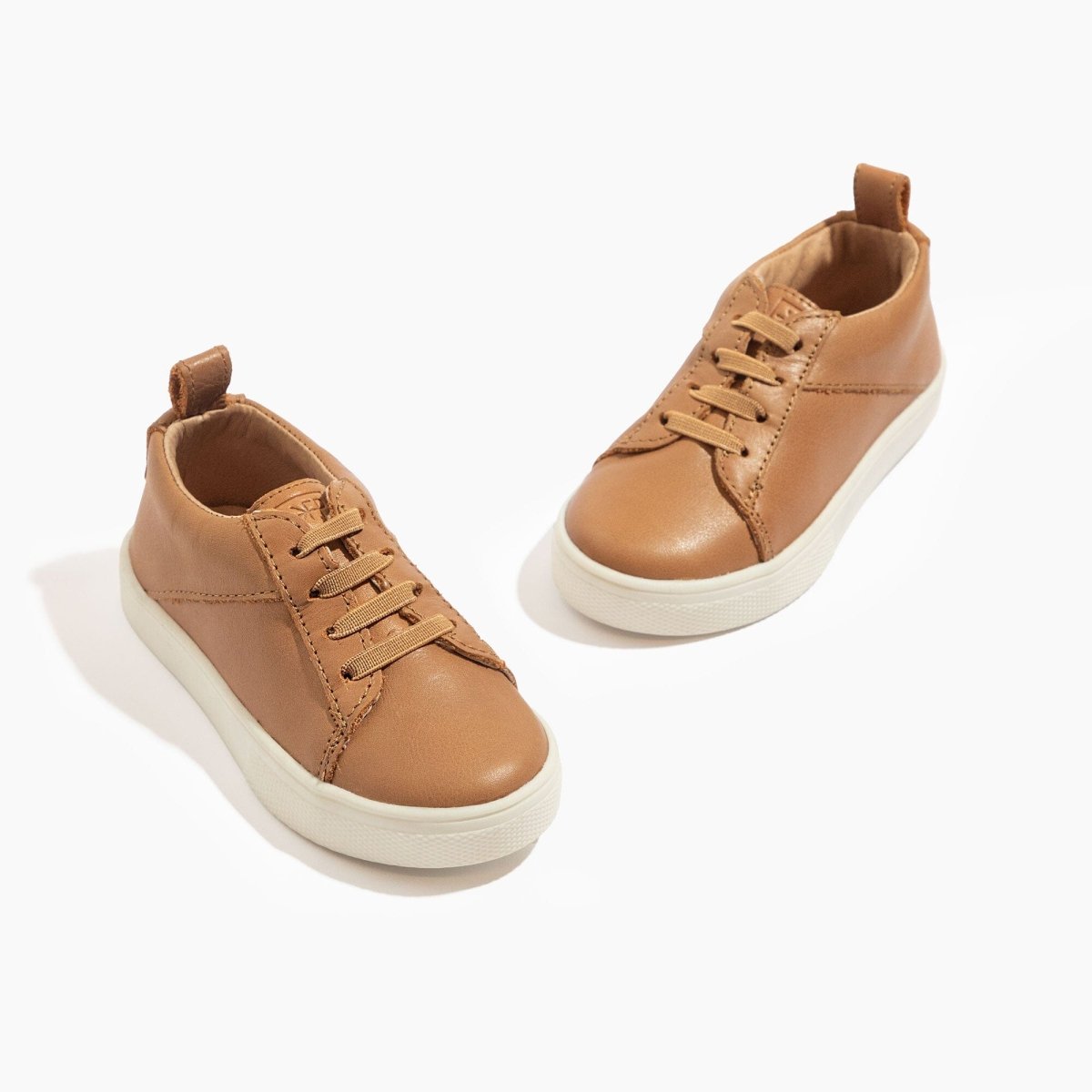Weathered Brown Classic Lace Up Ii Sneaker Kids - Classic Sneaker by Freshly Picked – Don't Panic Shoes