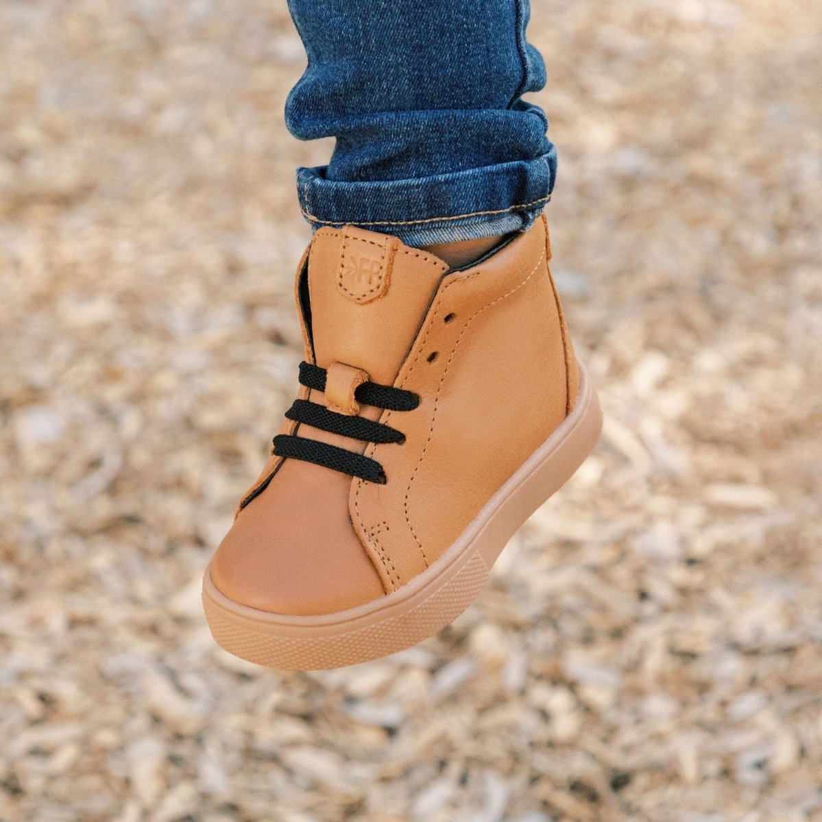 Weathered Brown Leon Boot Ii Sneaker Kids - Leon Boot Sneaker by Freshly Picked – Don't Panic Shoes