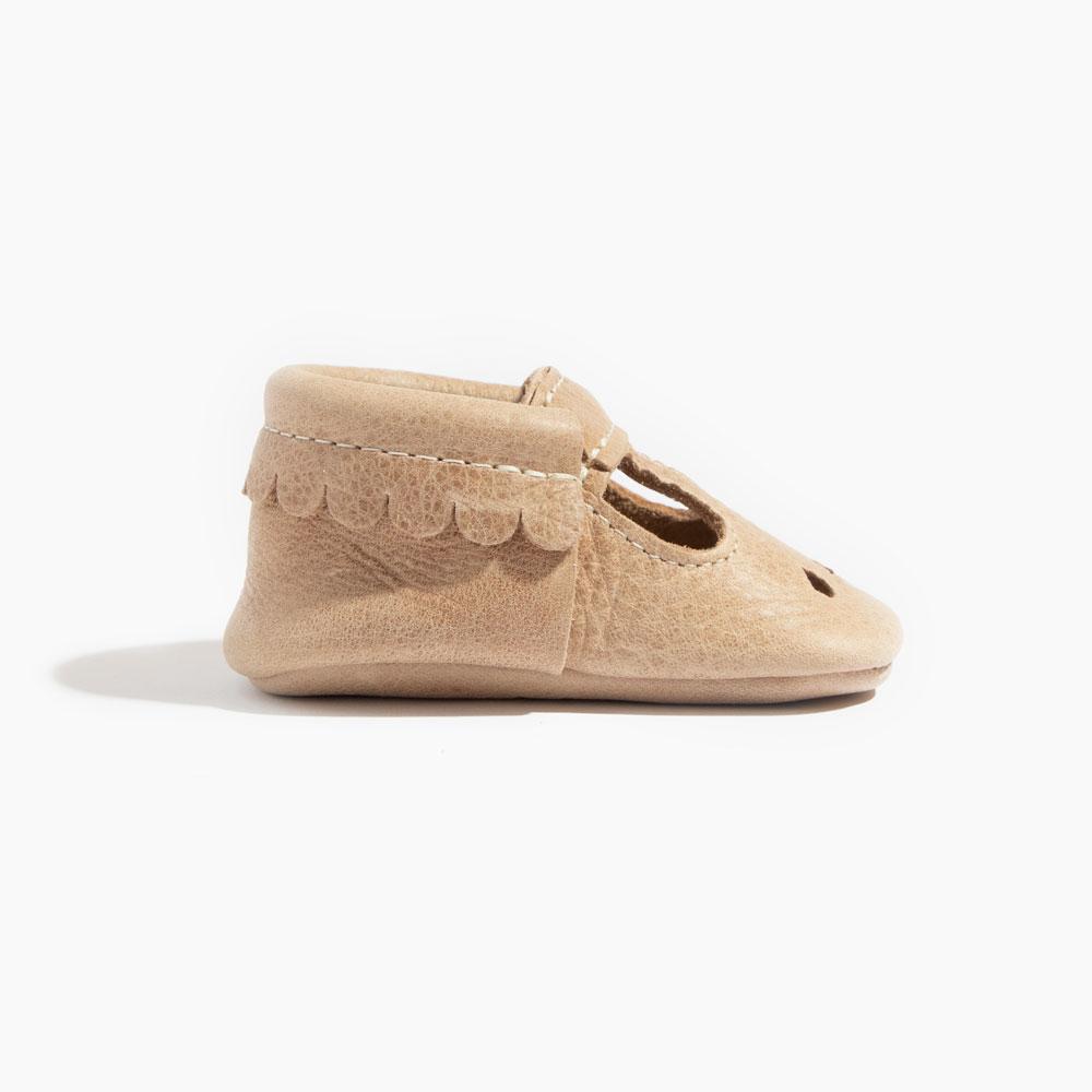 Weathered Brown Mary Jane Baby Shoe Mary Jane by Freshly Picked – Don't Panic Shoes