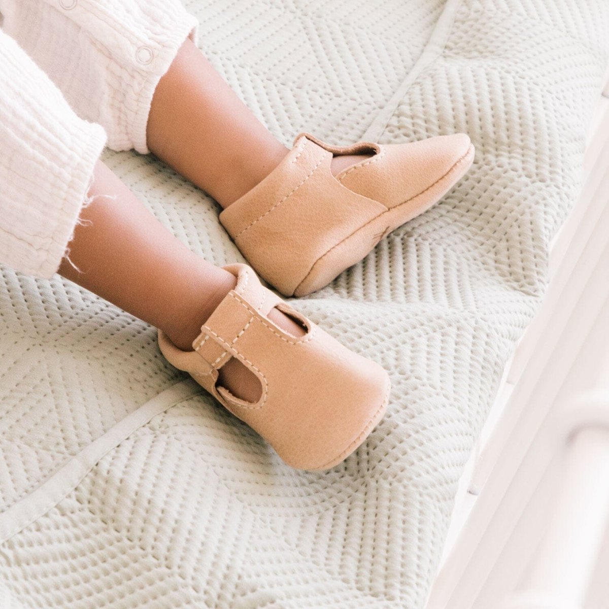 Weathered Brown T - Bar Baby Shoe T - Bar by Freshly Picked – Don't Panic Shoes