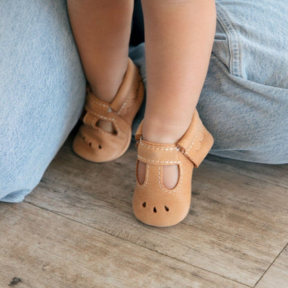 Zion Mary Jane Baby Shoe Mary Jane by Freshly Picked – Don't Panic Shoes