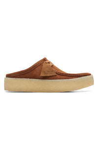 Thumbnail for Clarks Originals Wallabee Cup Low Men's Tan Suede 26167287 shoe from the front angle