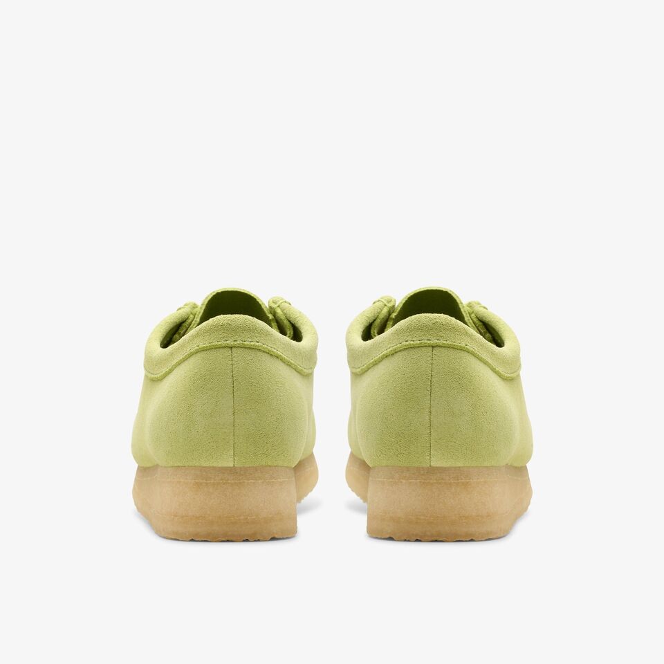 Side view of Clarks Women Wallabee Pale Lime Suede 26175670 shoes