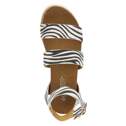 Spring Step Shoes Patrizia Larissa Sandals Shoes by Spring Step Shoes – Don't Panic Shoes